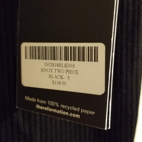 Reformation black two piece knox skirt and top - Picture 5 of 5